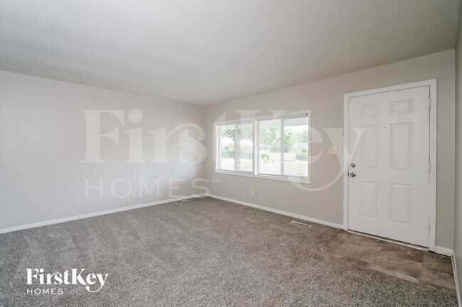 Photo - 4315 Standish Dr