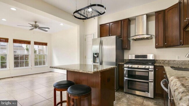 Photo - 14527 Pittman Ct Casa Adosada