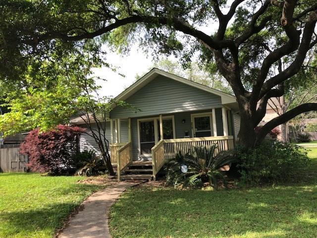 Photo - 820 Fisher St Casa