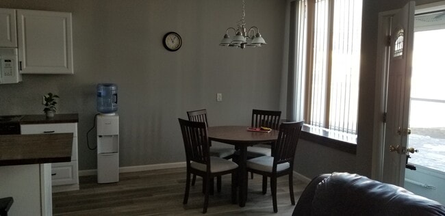 Photo - 1402 5th St Unit 1402