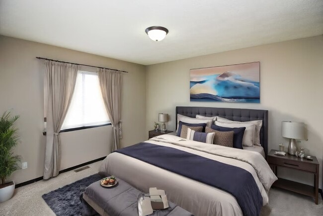 Villas at Canyon Creek Apartments