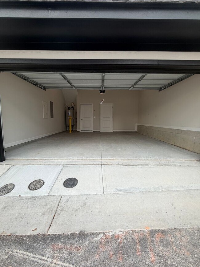 Photo - BRAND NEW TOWNHOMES AVALIABLE NOW