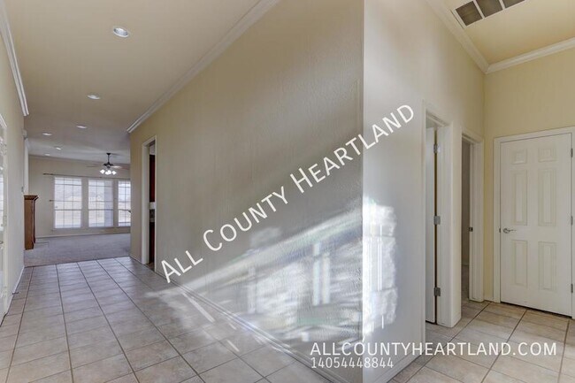 Photo - 15813 Traditions Blvd