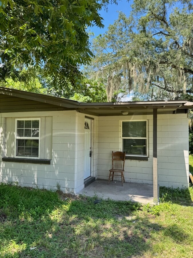Photo - 6359 Delacy Rd
