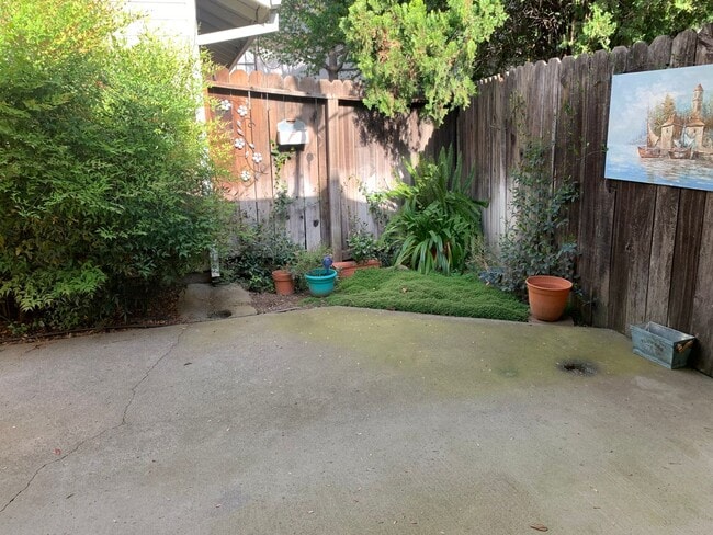 Photo - GO929-Lotti, Carole Kelly Unidad C