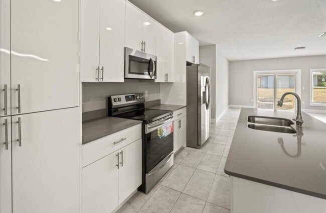 Photo - 2916 Monarch Ave