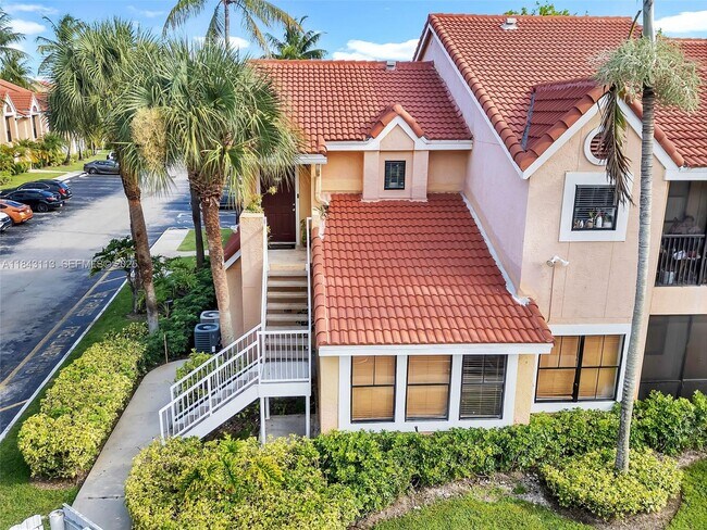 Building Photo - 15560 SW 104th Terrace Unit 611