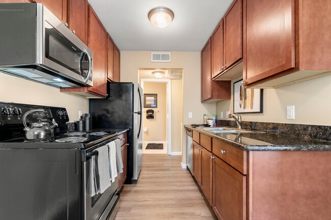 Building Photo - Melrose Gates Rental