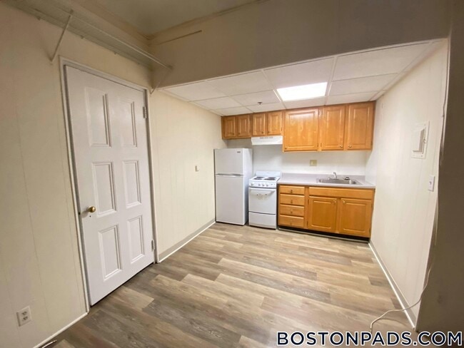 Photo - 62 Boylston St Unidad 422