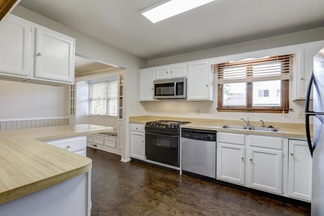 Photo - Split-Level Home With Fenced Yard In Quiet Residential Area