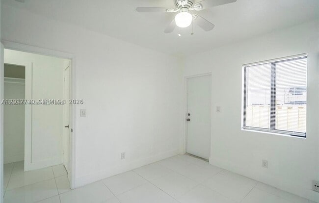 7935 Crespi Blvd Unit 3