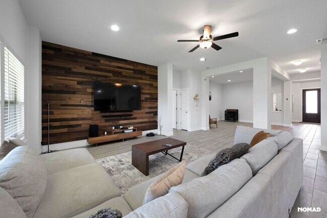 Photo - 1821 Arapaho Mountain Pass