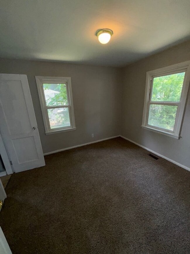 Photo - 1417 Taylor Ave
