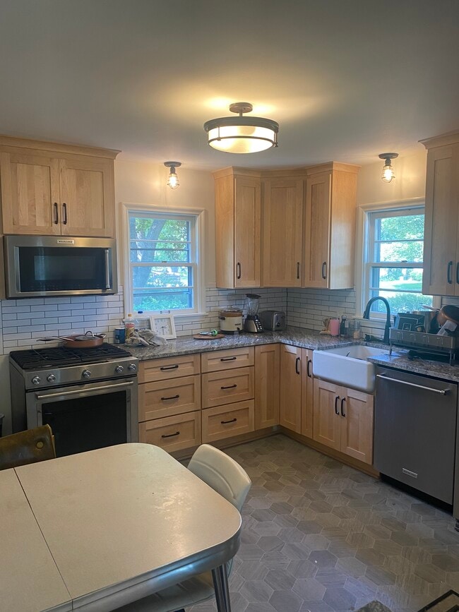 Photo - 7320 Knox Ave S