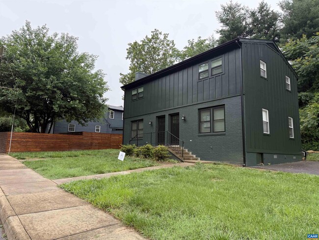 Photo - 106 Perry Dr