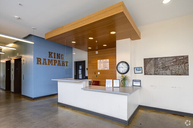 Vestíbulo - King Rampart Senior Living (Ages 55+ ONLY)