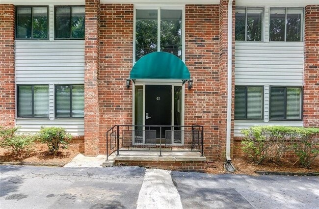 Photo - 4266 Roswell Rd NE Unit G4