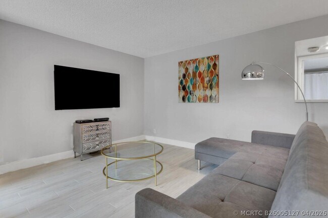Photo - 955 Dotterel Rd