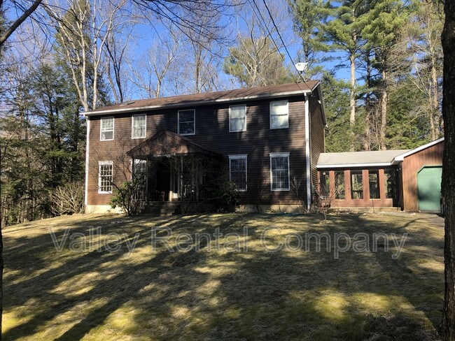 Building Photo - 89 Long Plain Rd Rental