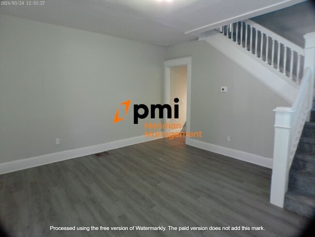 Photo - 3504 N Kenwood Ave