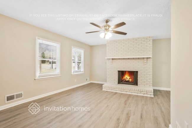 Photo - 388 Stockwood Dr