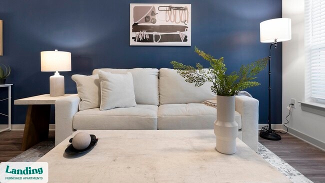 Photo - 2385 Vera Wy Unidad 2210.1411836