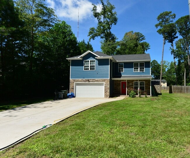 Building Photo - 4219 Helen St