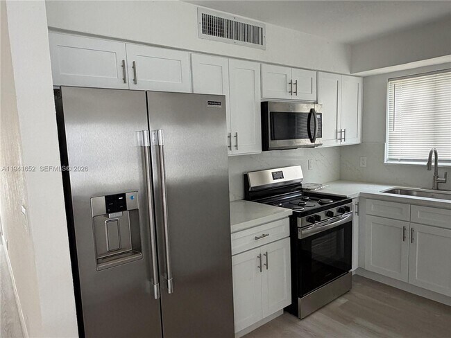 Photo - 3581 SW 13th Ct