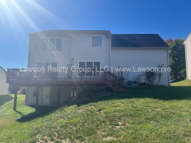 Photo - Gorgeous Classic Cave Spring Colonial in S...