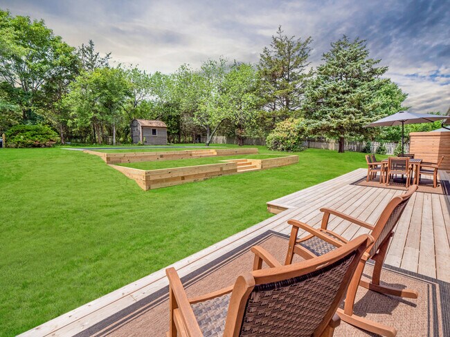 Photo - 391 N Main St