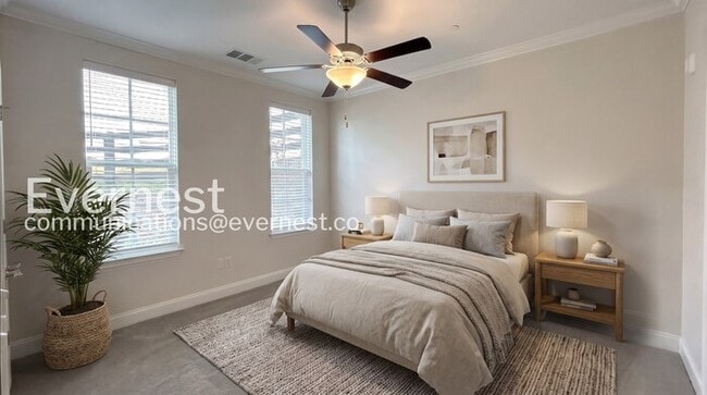 Photo - 828 Goswell Dr Unit 4