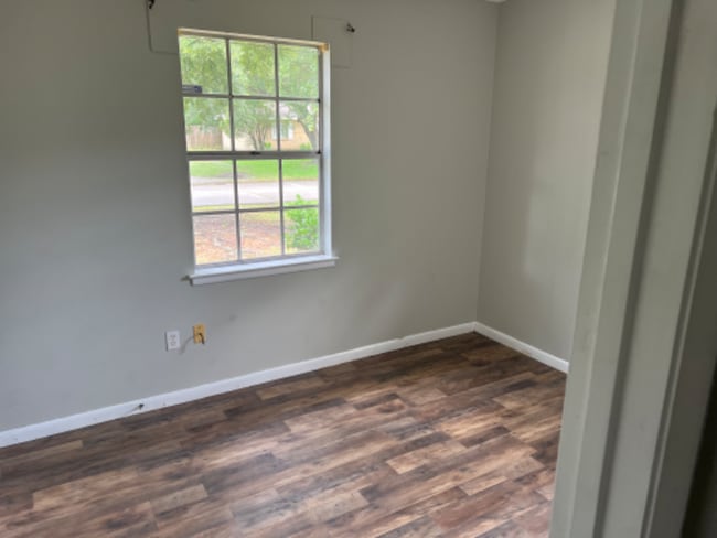 Photo - 3701 Devonshire Dr