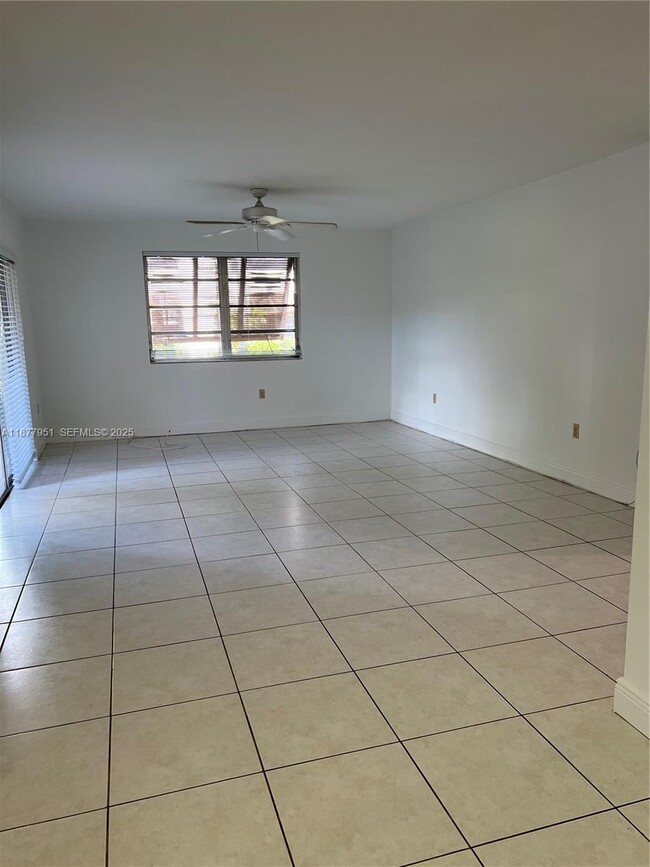 Photo - 9472 SW 77th Ave Unit P3