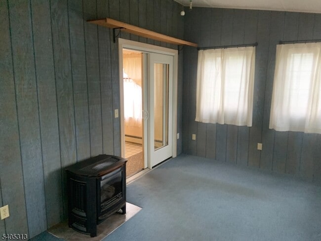 Photo - 169 Misty Ln