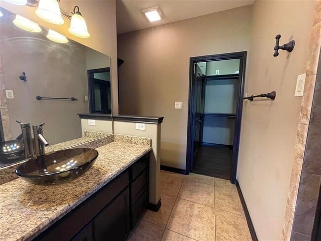 Photo - 3122 Rosco Dr