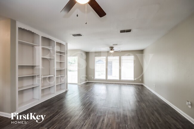 Photo - 7206 Foxmar Ln