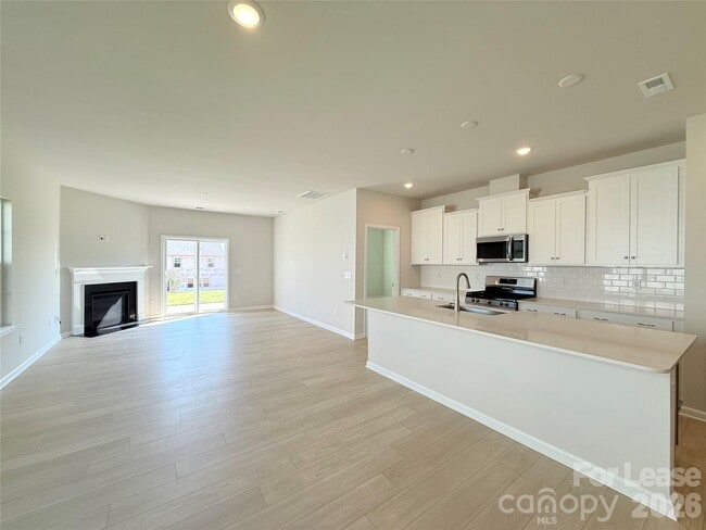 6271 Fairfax Ct