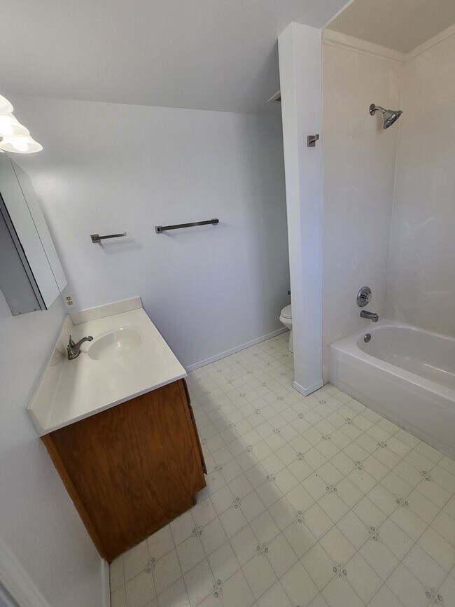 Photo - 2166 Carriage Crest Dr