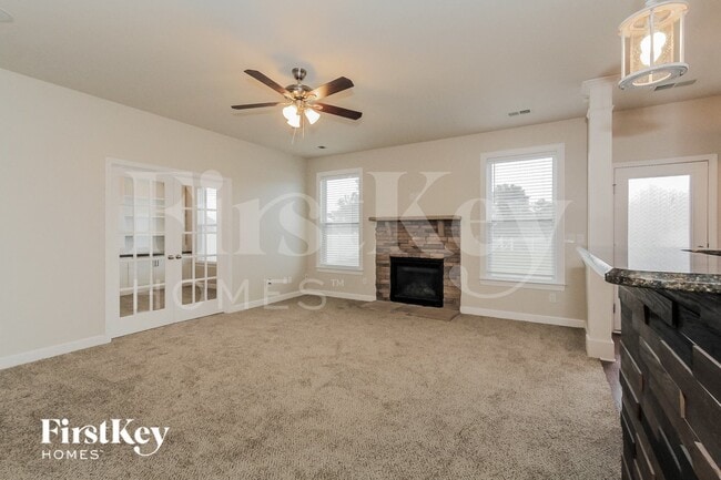 Photo - 162 Wellshire St