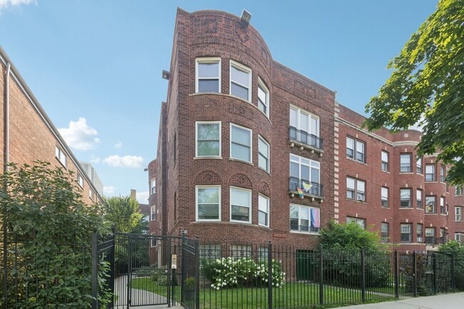 Building Photo - 5955 N Winthrop Ave Unit 1E