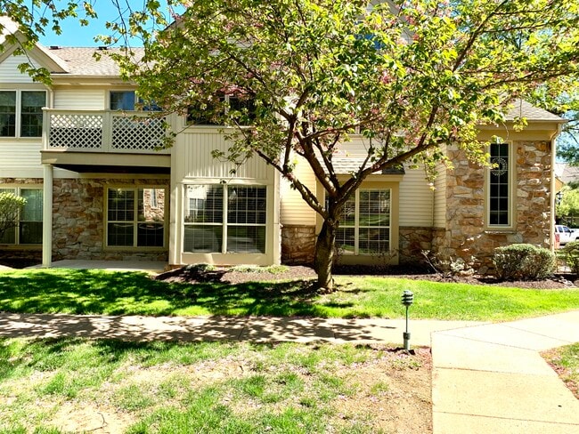 Photo - 1109 Foxmeadow Dr Unit 1109