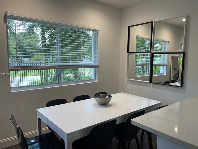 Photo - 4034 NW 23rd Ave