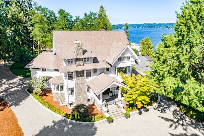 Photo - Seward Park Estate
