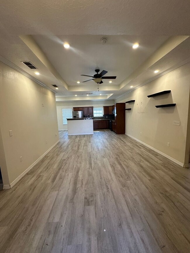 Photo - Stunning and Spacious 4 Bed Home! Parkview School District!