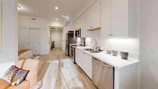 Photo - 78 West Apartments and Live/Work Lofts