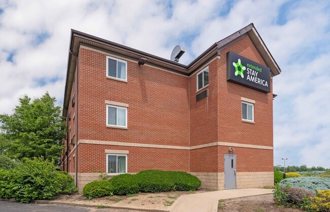 Building Photo - Furnished Studio-Dayton - Fairborn
