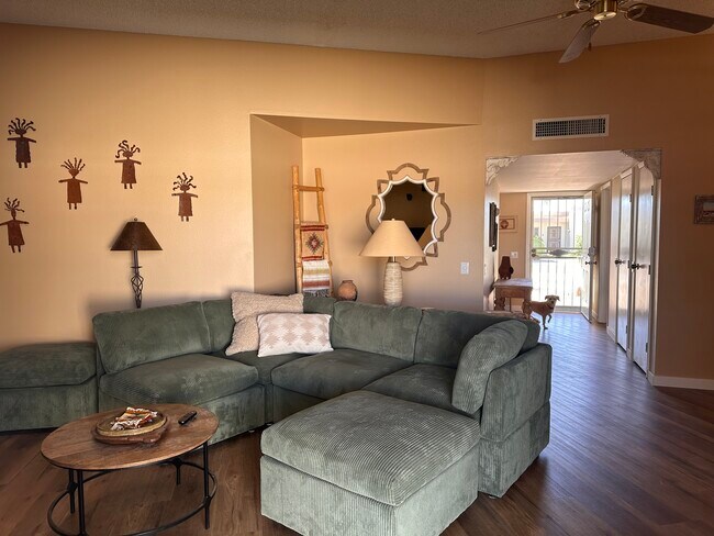 Photo - 17247 N 106th Ave