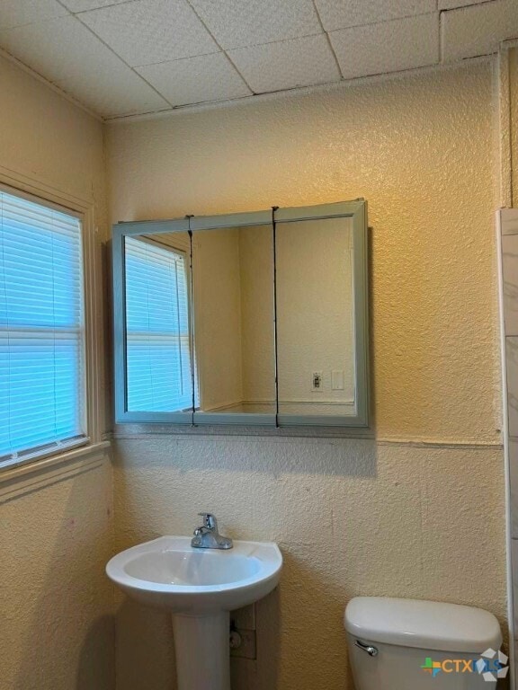 Building Photo - 1109 Estelle Ave Rental
