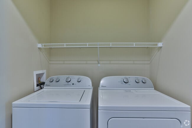 3BR, 3BA - Townhouse