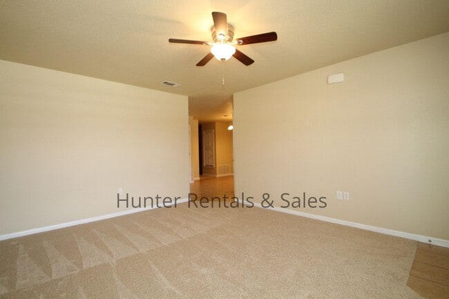 Photo - Rent Me! Rent Me!